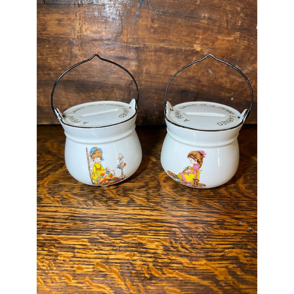 Vintage 1976 Enesco Ceramic Penny Banks Set Holly Hobbie Style Roth Korea 2pc